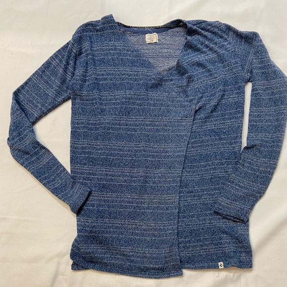 Volcom Sweater - Picture 4 of 4